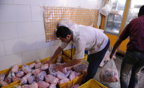 بیش از 900 تن گوشت مرغ در لرستان توزیع شد