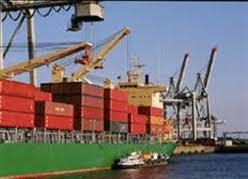 بانک مرکزی تکلیف نهاده‌های وارداتی معطل در بنادر را مشخص کند