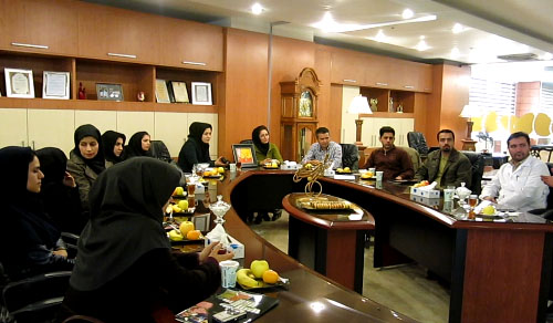 بازدید جمعی از دانشجویان دوره دکتری تخصصی بهداشت مواد غذایی دانشگاه تهران از کارخانه صنایع تخم مرغ تلاونگ