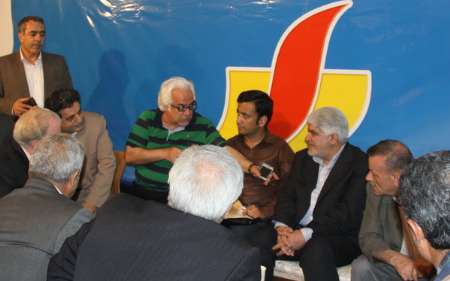 استقبال نماینده مجلس از واگذاری صدورپروانه واحدهای تولید مرغ وتخم مرغ به تشکل ها