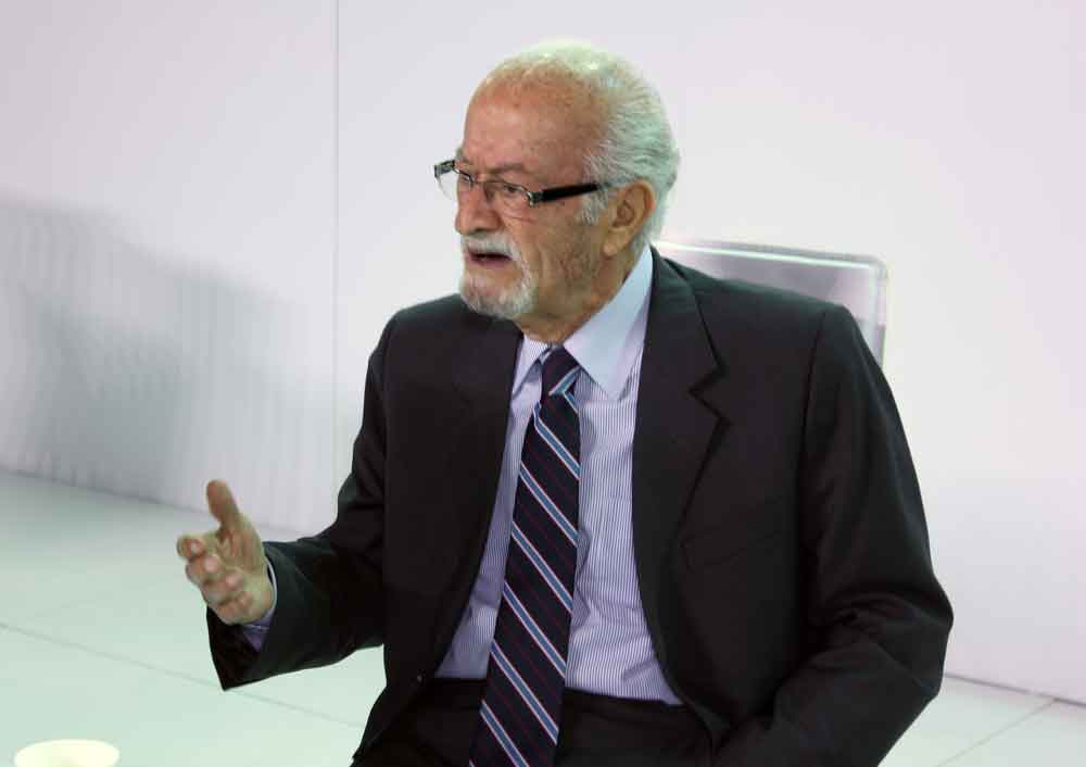 «استاد دکتر مرادعلی زهری» به دیار باقی شتافت