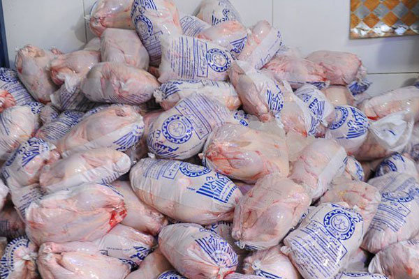 مصرف گوشت مرغ مبتلابه بیماری عضله سبزخطری برای مصرف‌کنندگان ندارد