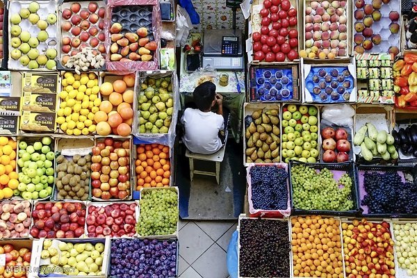 عرضه میوه ، گوشت مرغ ، گوشت قرمز و برنج تا ۱۵ فروردین